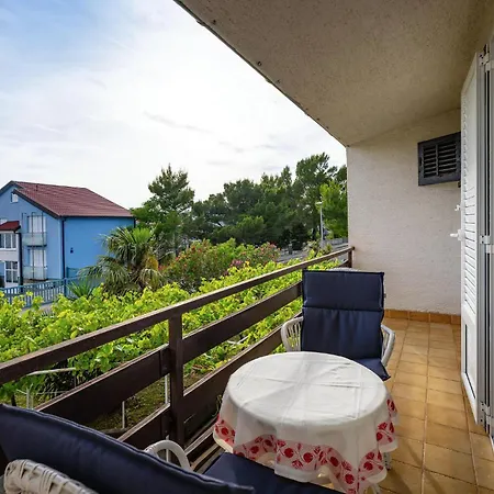 Lägenhet Awesome In With Wifi Seline