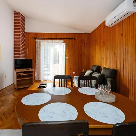 3 Bedroom Amazing In Seline
